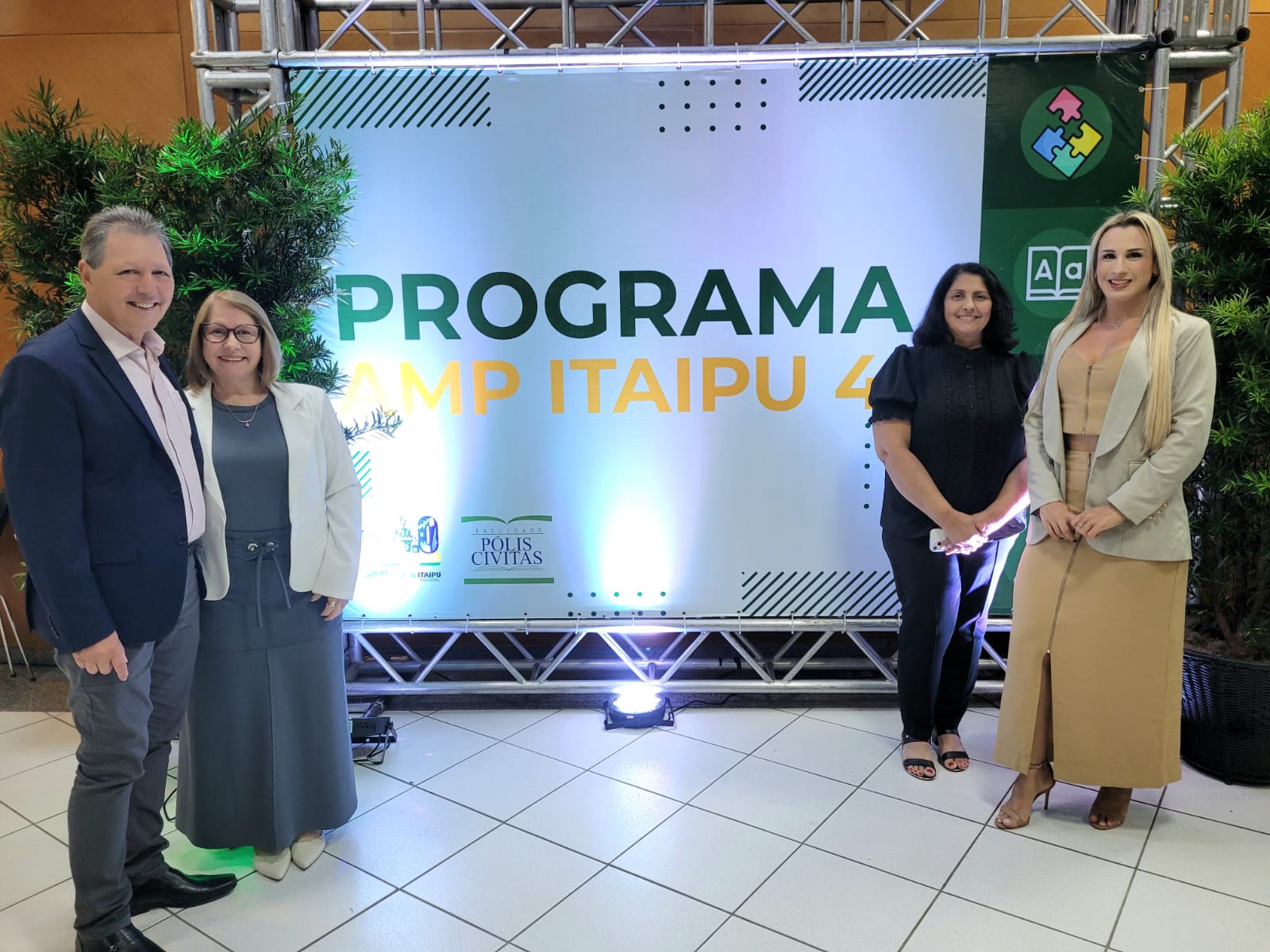 AMUNORPI presente na formatura do AMP-Itaipu 4.0